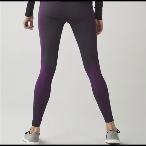 🎉SOLD🎉Lululemon Size 6 All About Bass Leggings - Picture 2 of 8